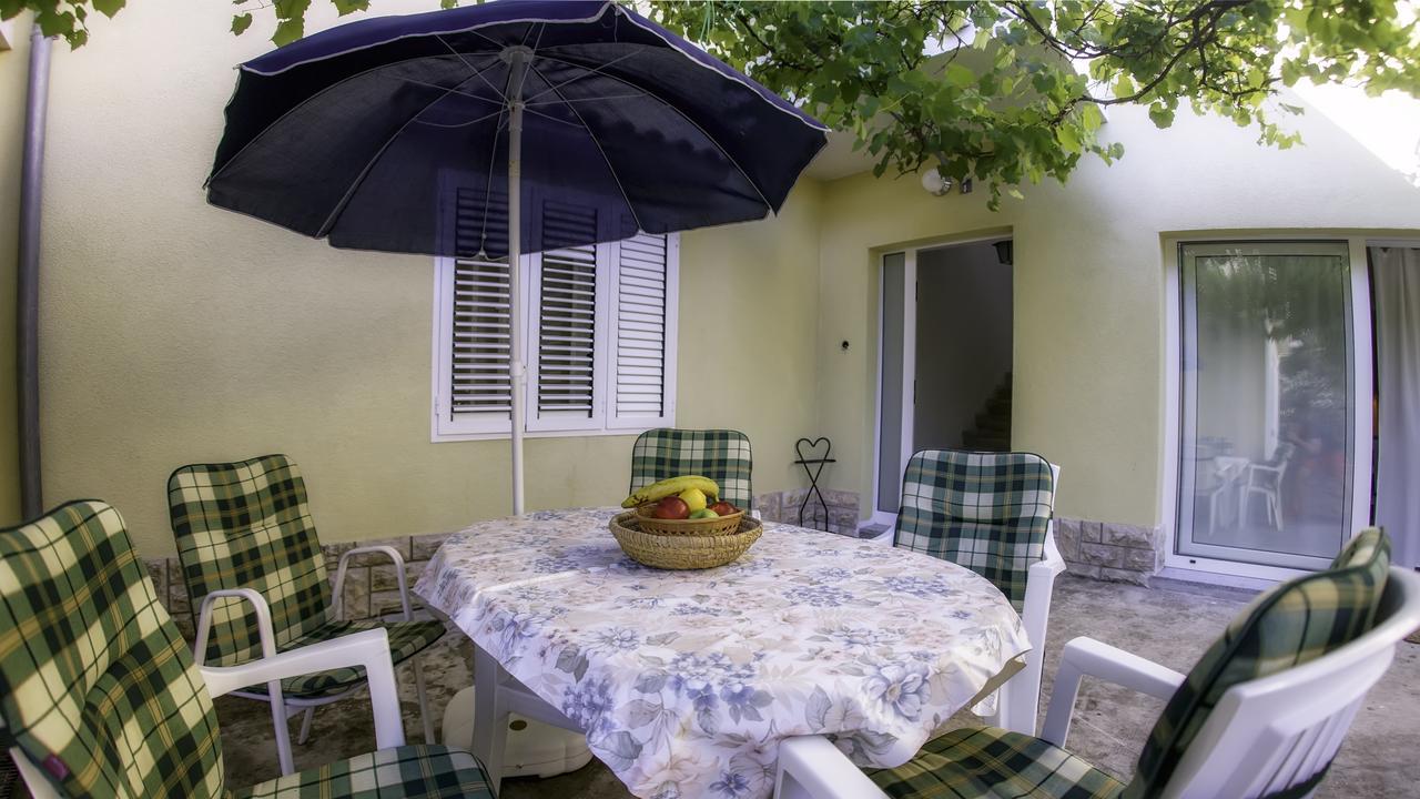 Braut Apartment Đảo Krk Ngoại thất bức ảnh
